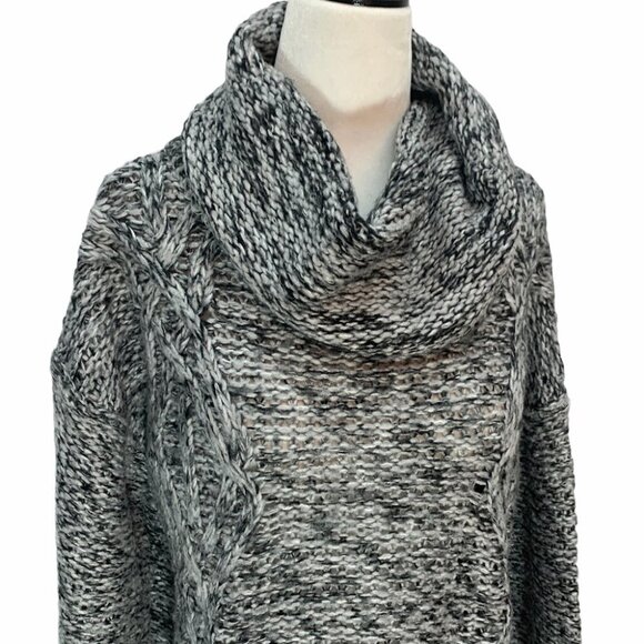 BLUENOTES🌸GREY Chunky Knit Cowl Neck Sweater Grey/Black Size S - Picture 3 of 9